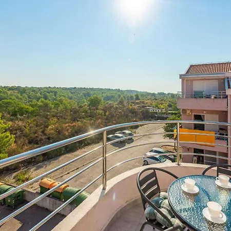 Petkovic Apartment *